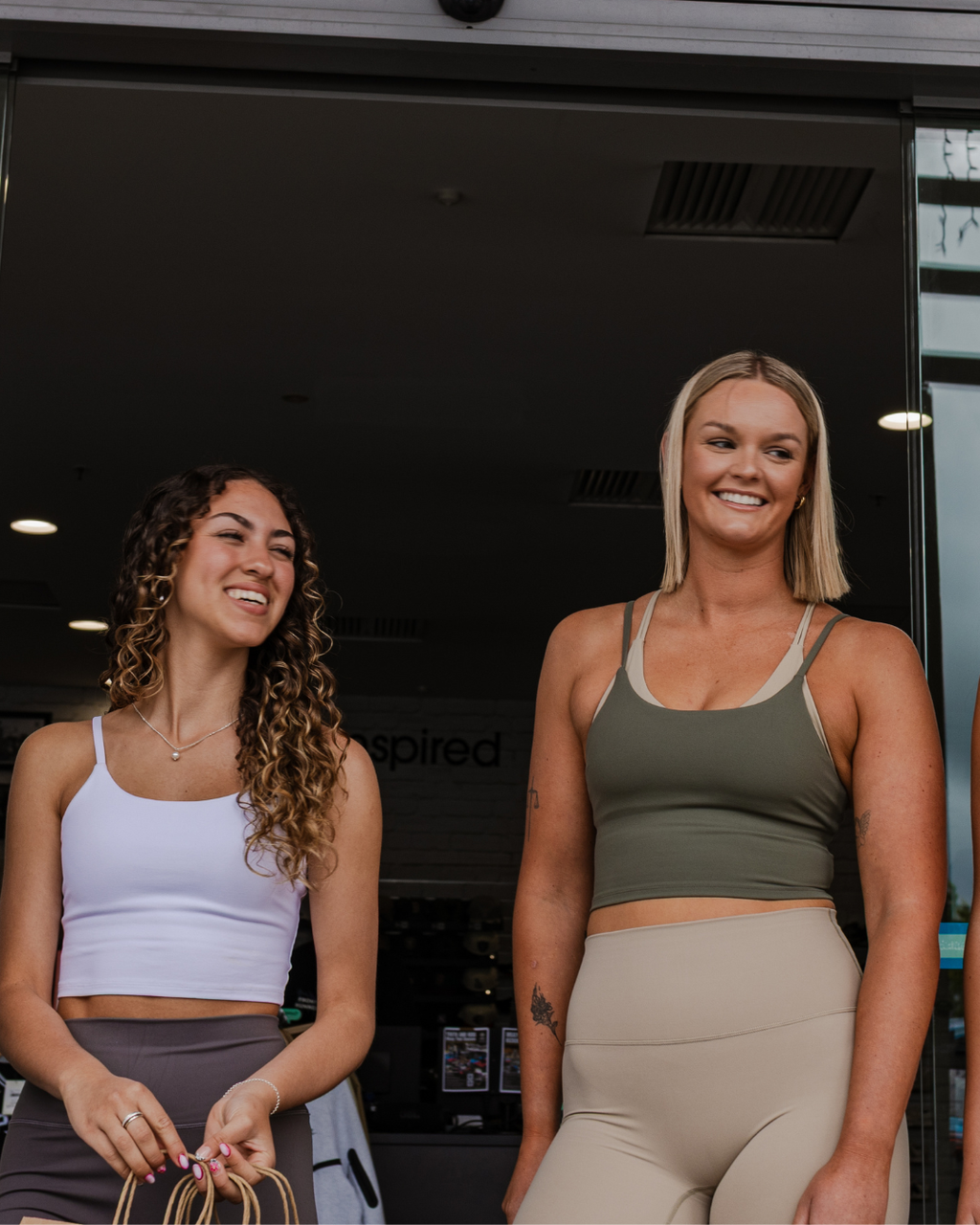 Urban Essential Tank